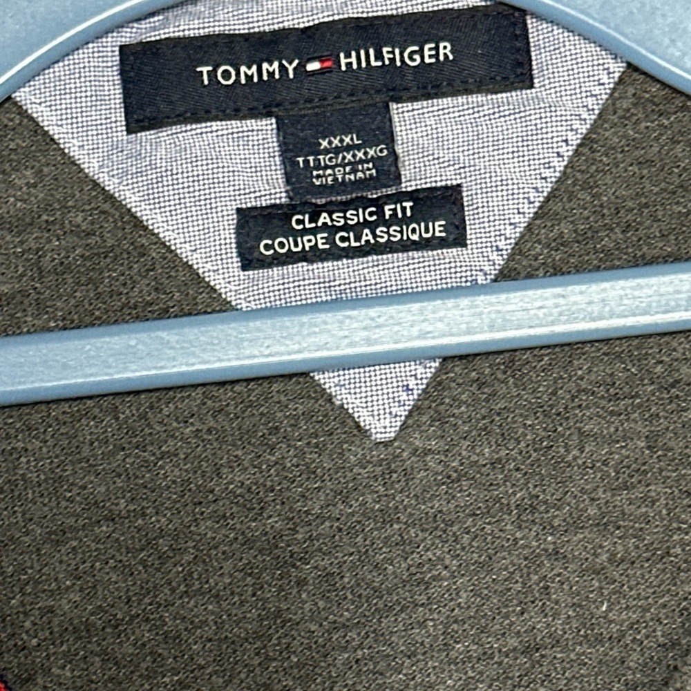 Tommy Hilfiger Men’s Classic Fit Polo Shirt | Size XXXL (3XL) - Picture 2 of 8